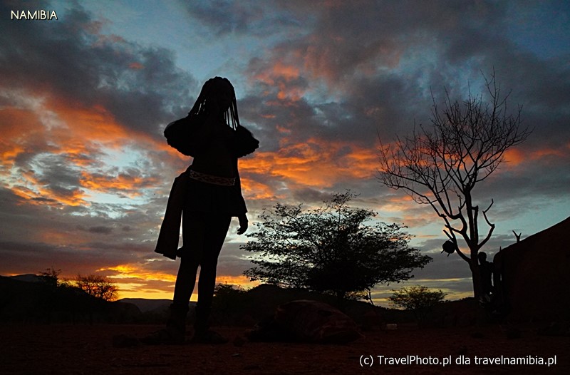 Himba bez turystów sobie poradzą, ale dla wielu turystka to jedyne źródło utrzymania.